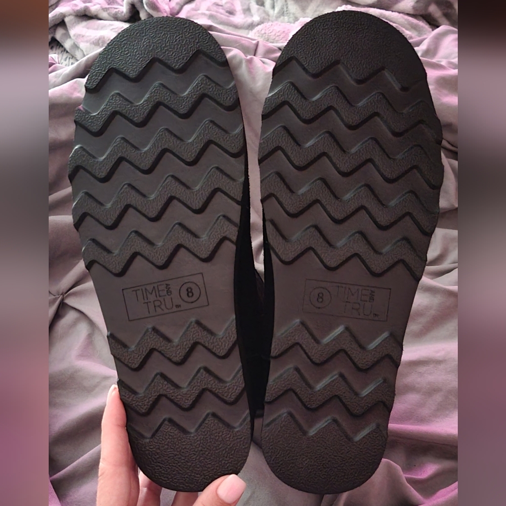 NWT Time and Tru Ugg Style Boots - Picture 4 of 4